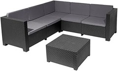 Comparativa de los mejores sofás de exterior para patios pequeños